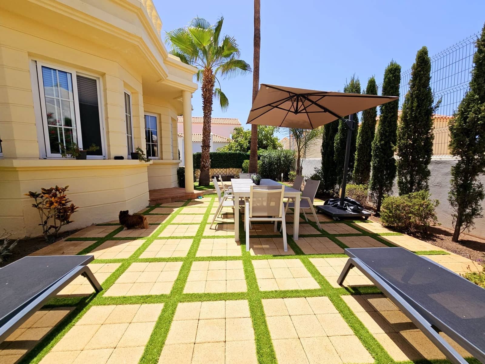 2 slaapkamer Villa te koop in Playa Fanabe met zwembad - € 600.000 (Ref: 9193530)