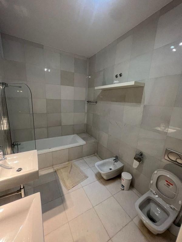 5 soveværelse Villa til salg i Playa del Duque med swimmingpool garage - € 2.930.000 (Ref: 9195263)