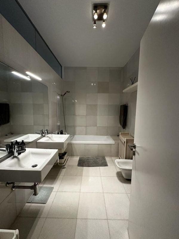 5 soveværelse Villa til salg i Playa del Duque med swimmingpool garage - € 2.930.000 (Ref: 9195263)