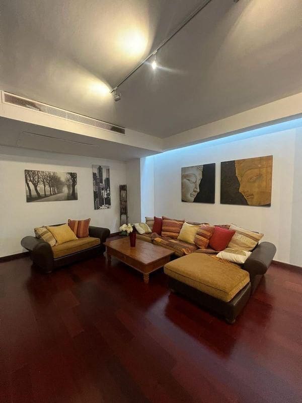 5 soveværelse Villa til salg i Playa del Duque med swimmingpool garage - € 2.930.000 (Ref: 9195263)