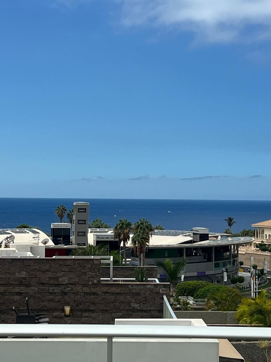 5 soveværelse Villa til salg i Playa del Duque med swimmingpool garage - € 2.930.000 (Ref: 9195263)