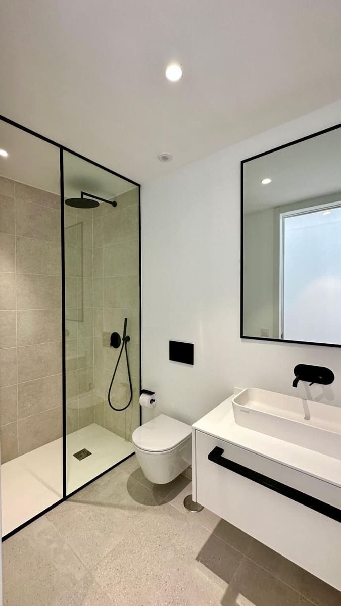 3 slaapkamer Villa te koop in Costa Adeje met zwembad garage - € 1.590.000 (Ref: 9197479)