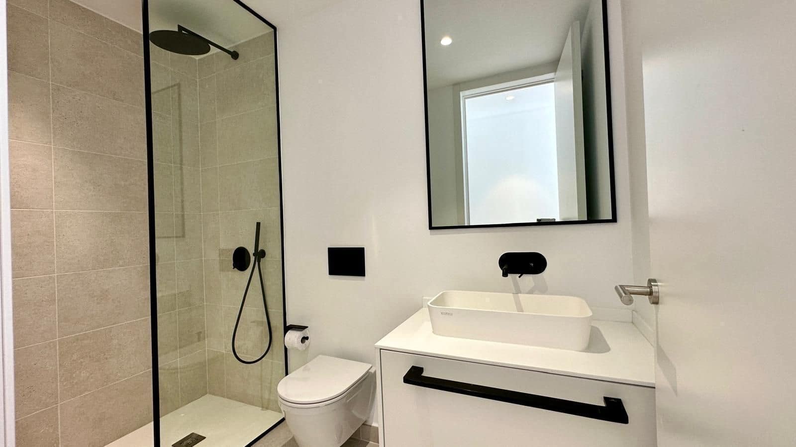 3 slaapkamer Villa te koop in Costa Adeje met zwembad garage - € 1.590.000 (Ref: 9197479)