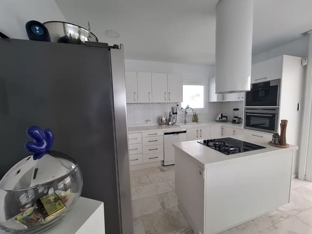 3 sovrum Villa till salu i La Caldera, Adeje med pool garage - 1 900 000 € (Ref: 9197480)