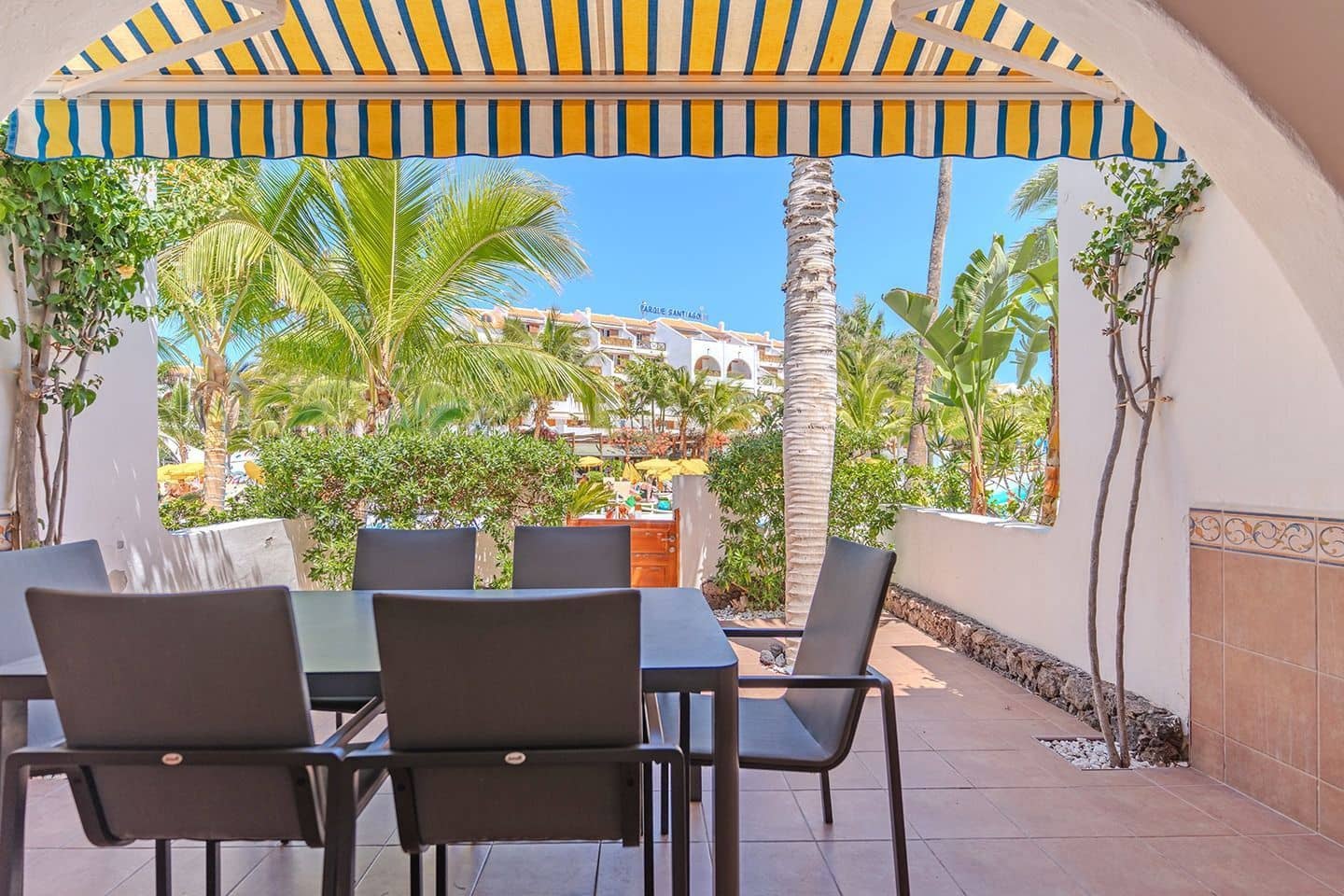 3 chambre Villa/Maison à vendre à Playa de las Americas avec piscine - 1 590 000 € (Ref: 9200275)