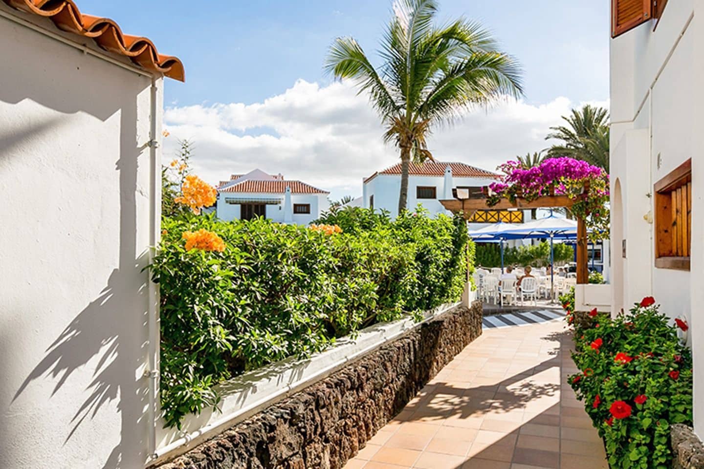 3 chambre Villa/Maison à vendre à Playa de las Americas avec piscine - 1 590 000 € (Ref: 9200275)