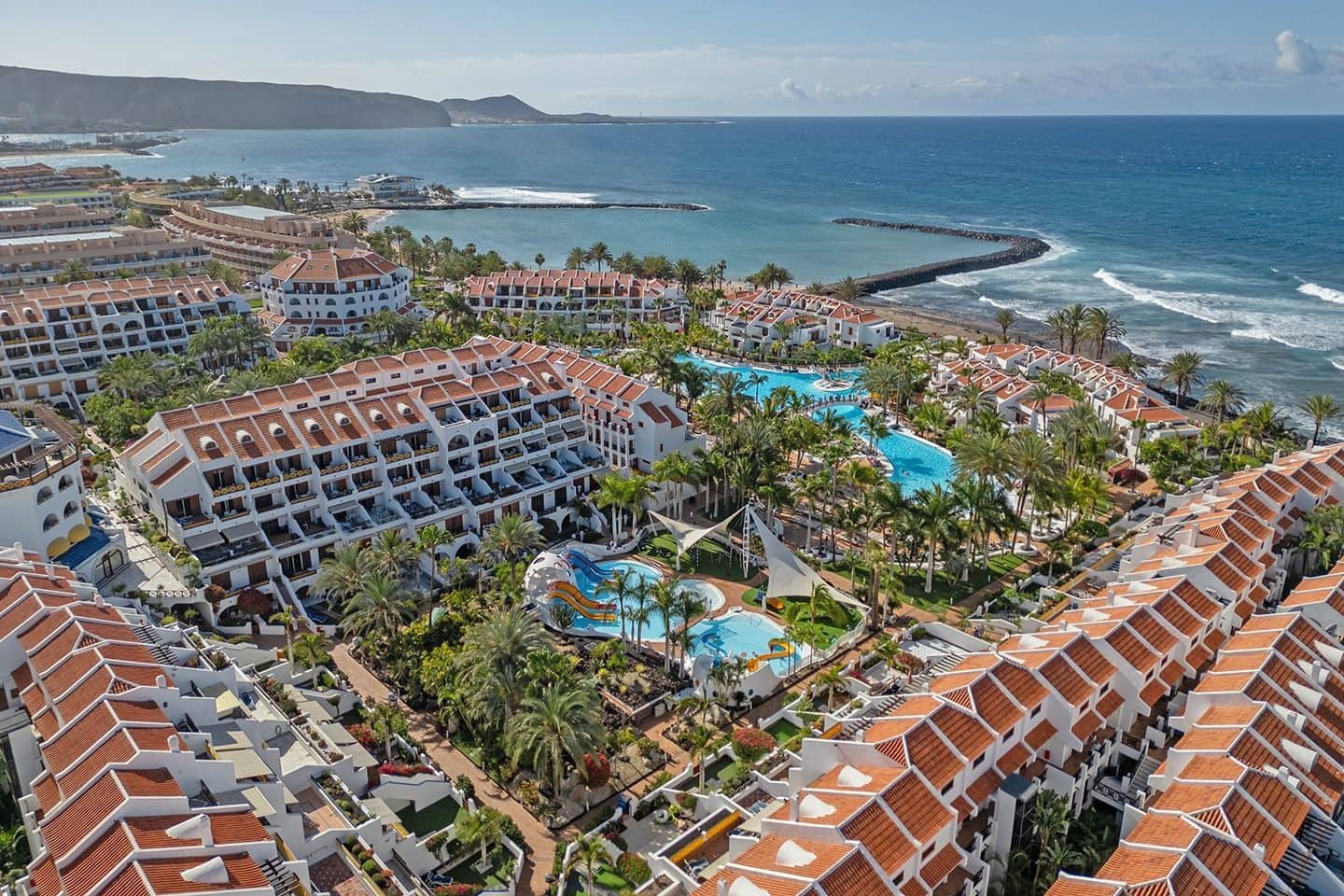 3 chambre Villa/Maison à vendre à Playa de las Americas avec piscine - 1 590 000 € (Ref: 9200275)