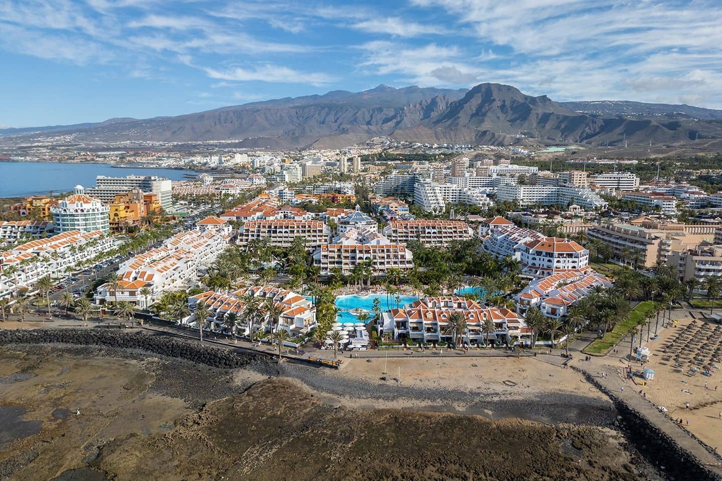 3 chambre Villa/Maison à vendre à Playa de las Americas avec piscine - 1 590 000 € (Ref: 9200275)