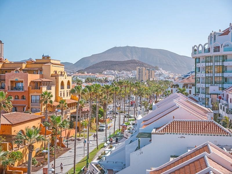 2 sovrum Takvåning till salu i Playa de las Americas med pool - 1 680 000 € (Ref: 9204233)