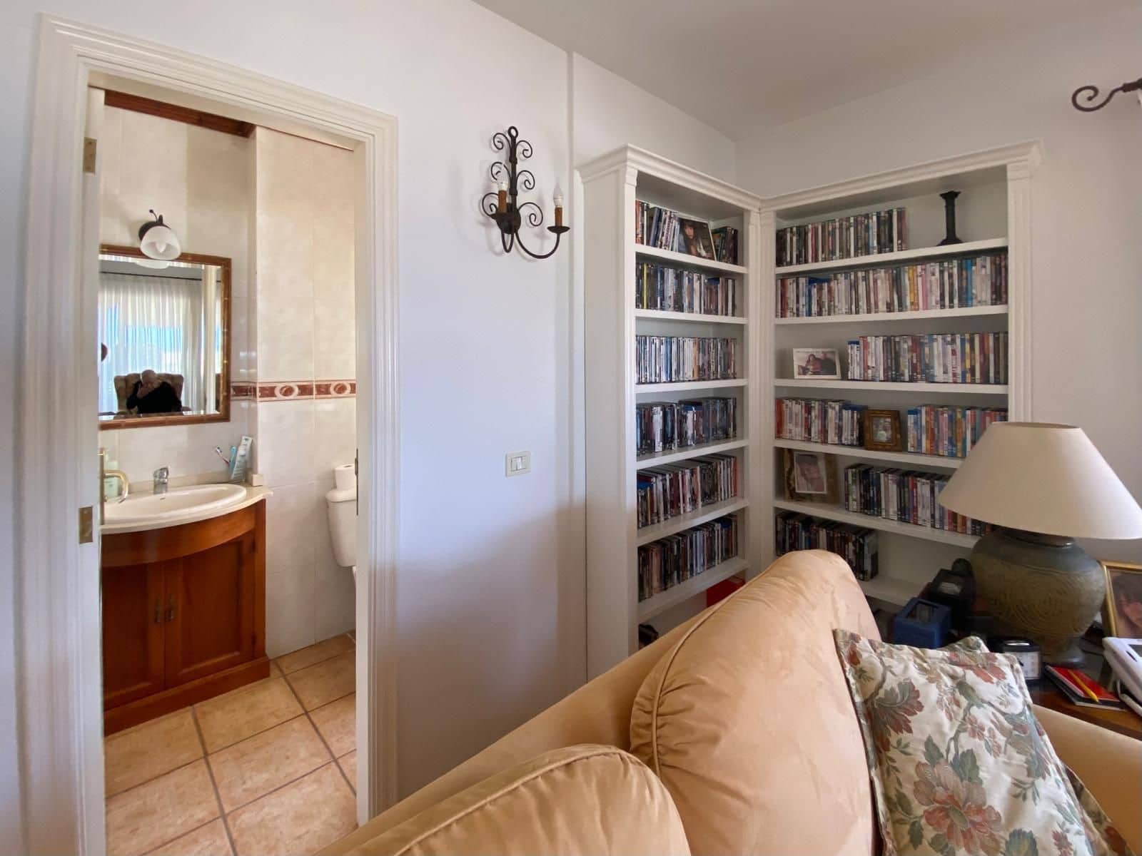 2 soveværelse Villa til salg i Costa Adeje med swimmingpool garage - € 799.000 (Ref: 9206255)