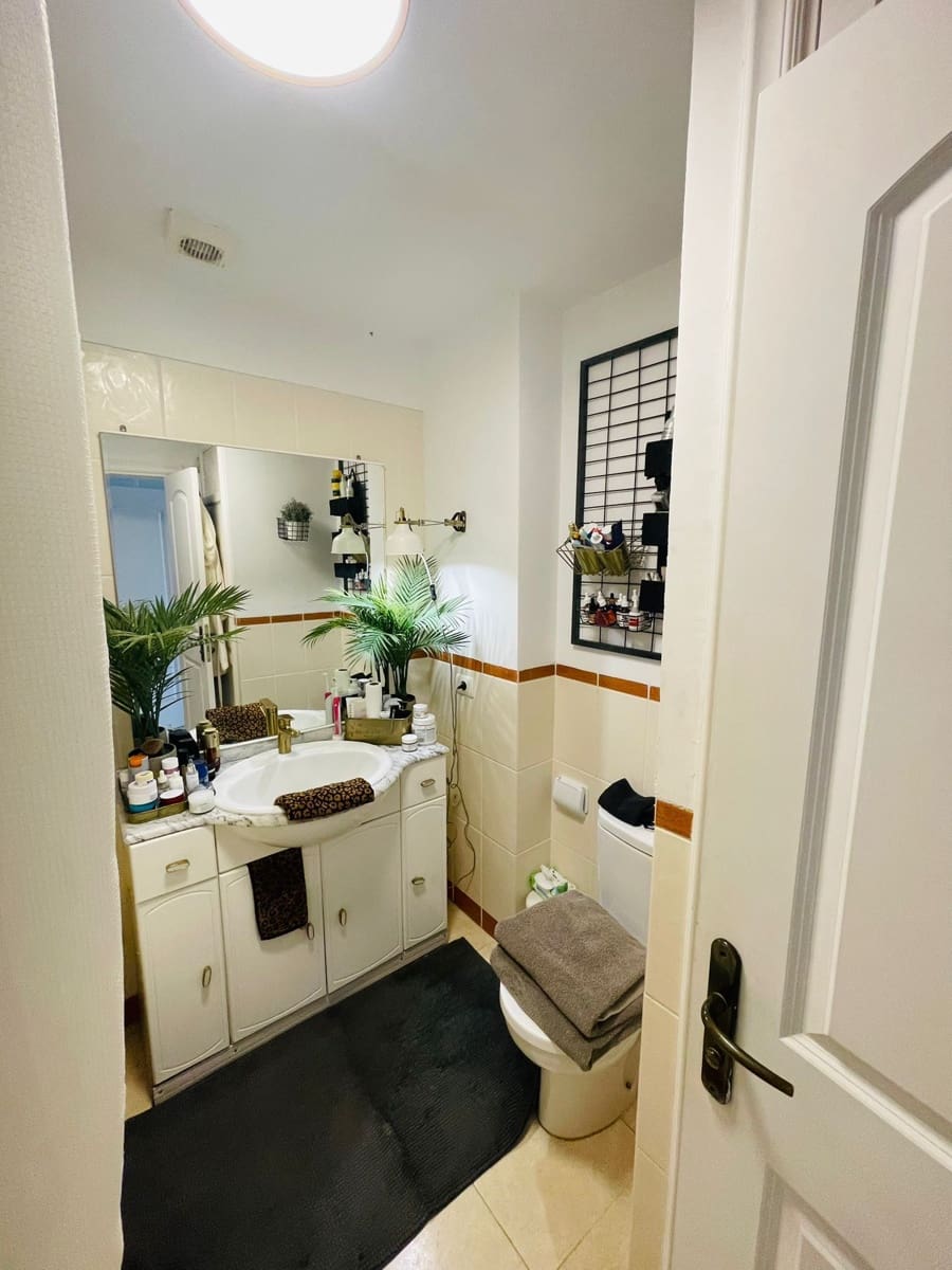 2 soveværelse Lejlighed til salg i Chayofa med swimmingpool garage - € 354.900 (Ref: 9208080)