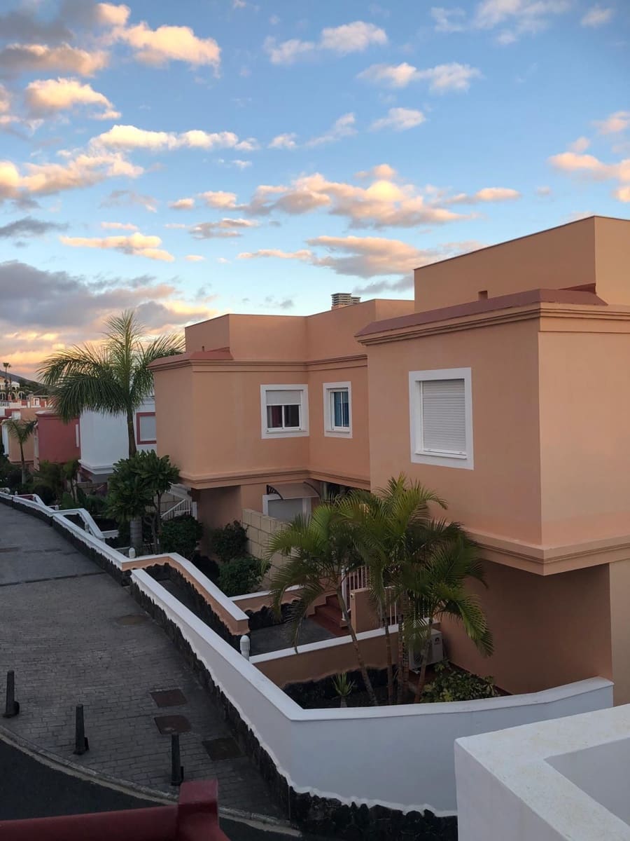 2 soveværelse Lejlighed til salg i Chayofa med swimmingpool garage - € 354.900 (Ref: 9208080)