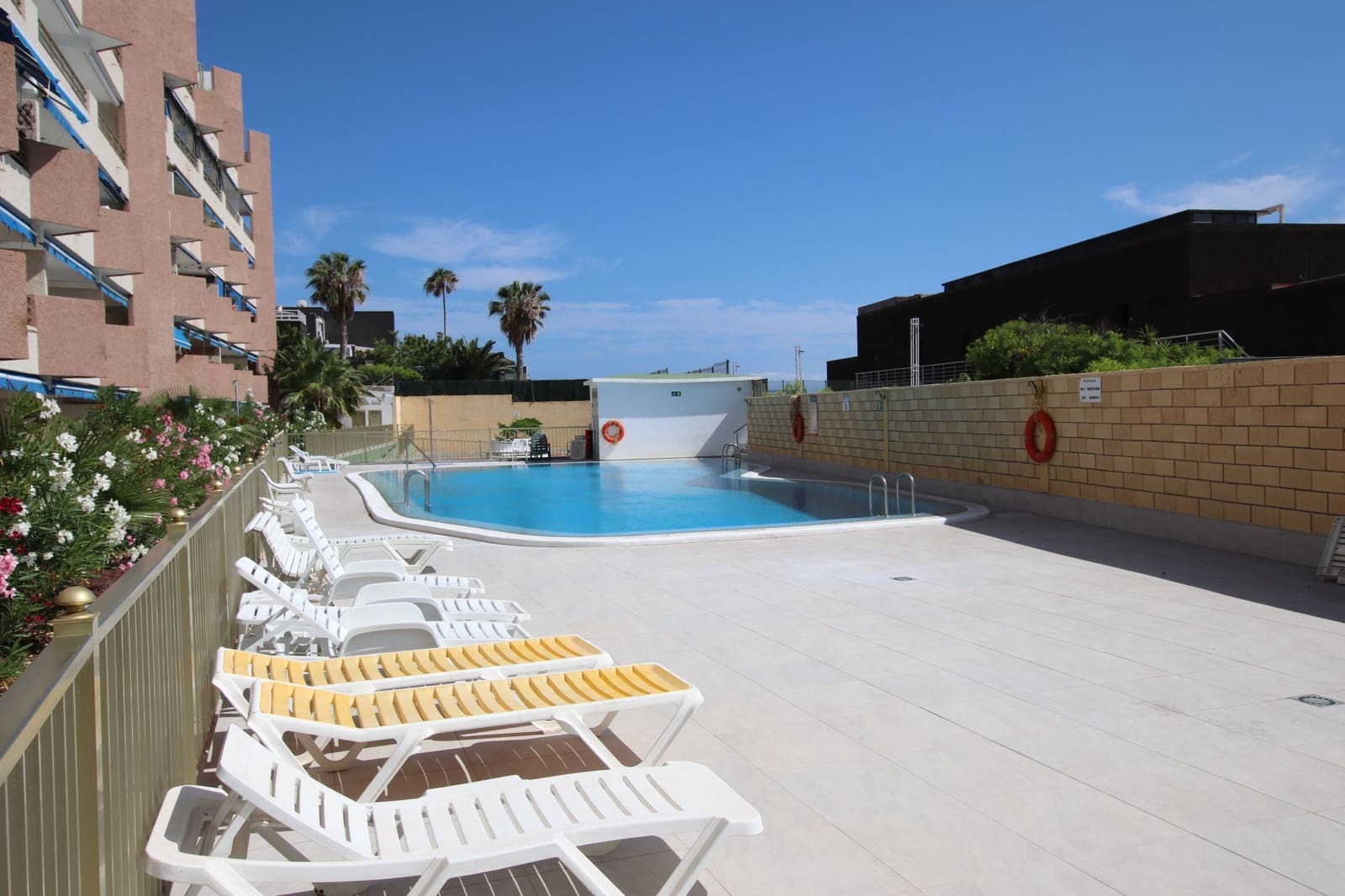 2 soveværelse Byhus til salg i Guia de Isora med swimmingpool - € 389.000 (Ref: 9212521)