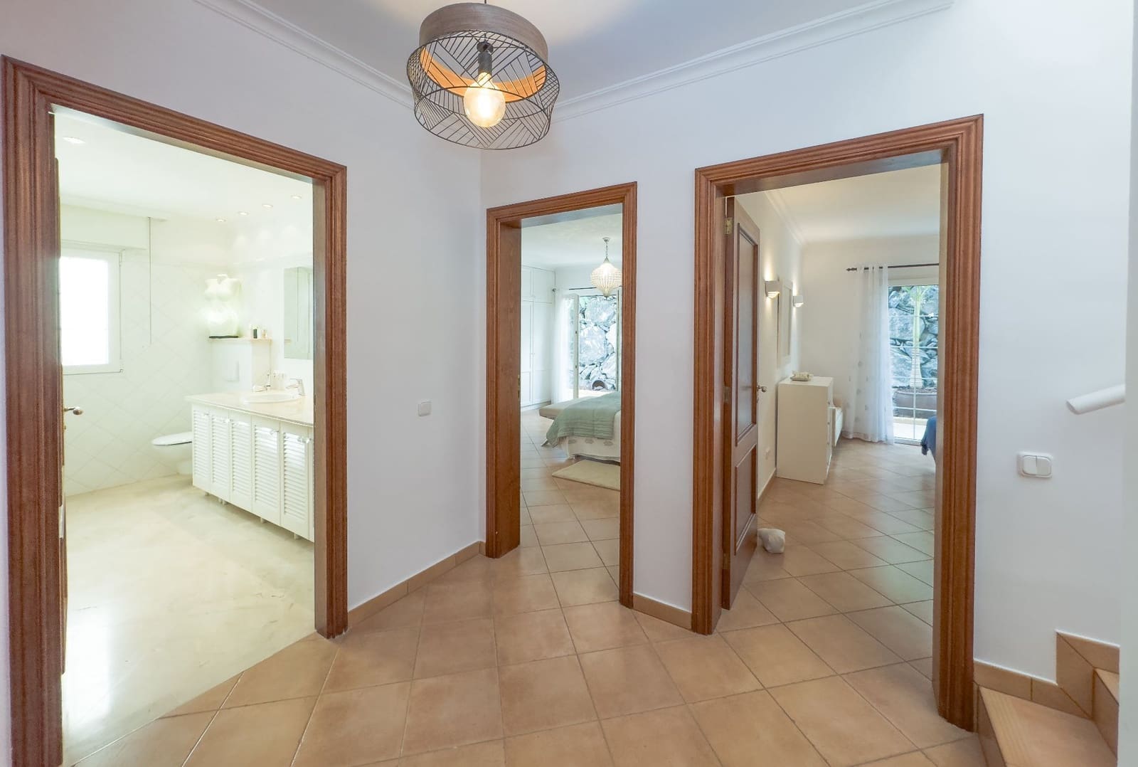 4 bedroom Villa for sale in Playa del Duque with pool garage - € 3,100,000 (Ref: 9219707)