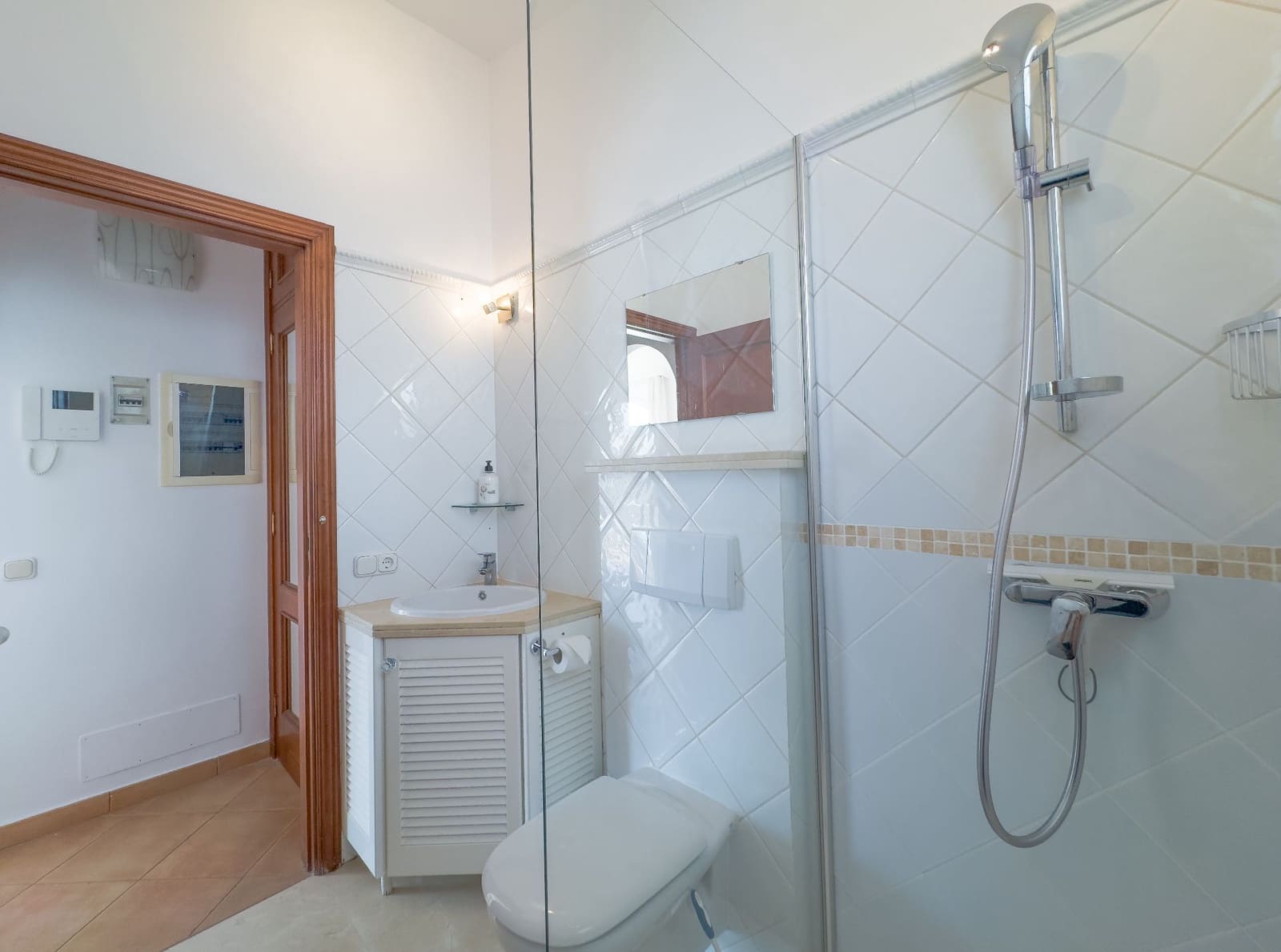 4 bedroom Villa for sale in Playa del Duque with pool garage - € 3,100,000 (Ref: 9219707)