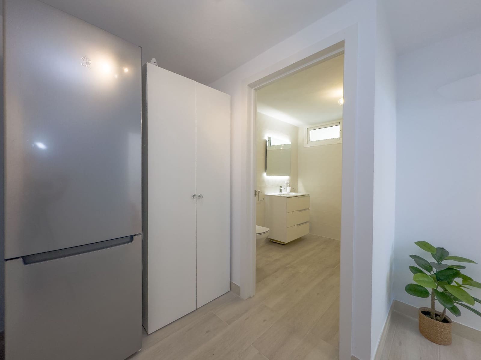 4 bedroom Villa for sale in Playa del Duque with pool garage - € 3,100,000 (Ref: 9219707)