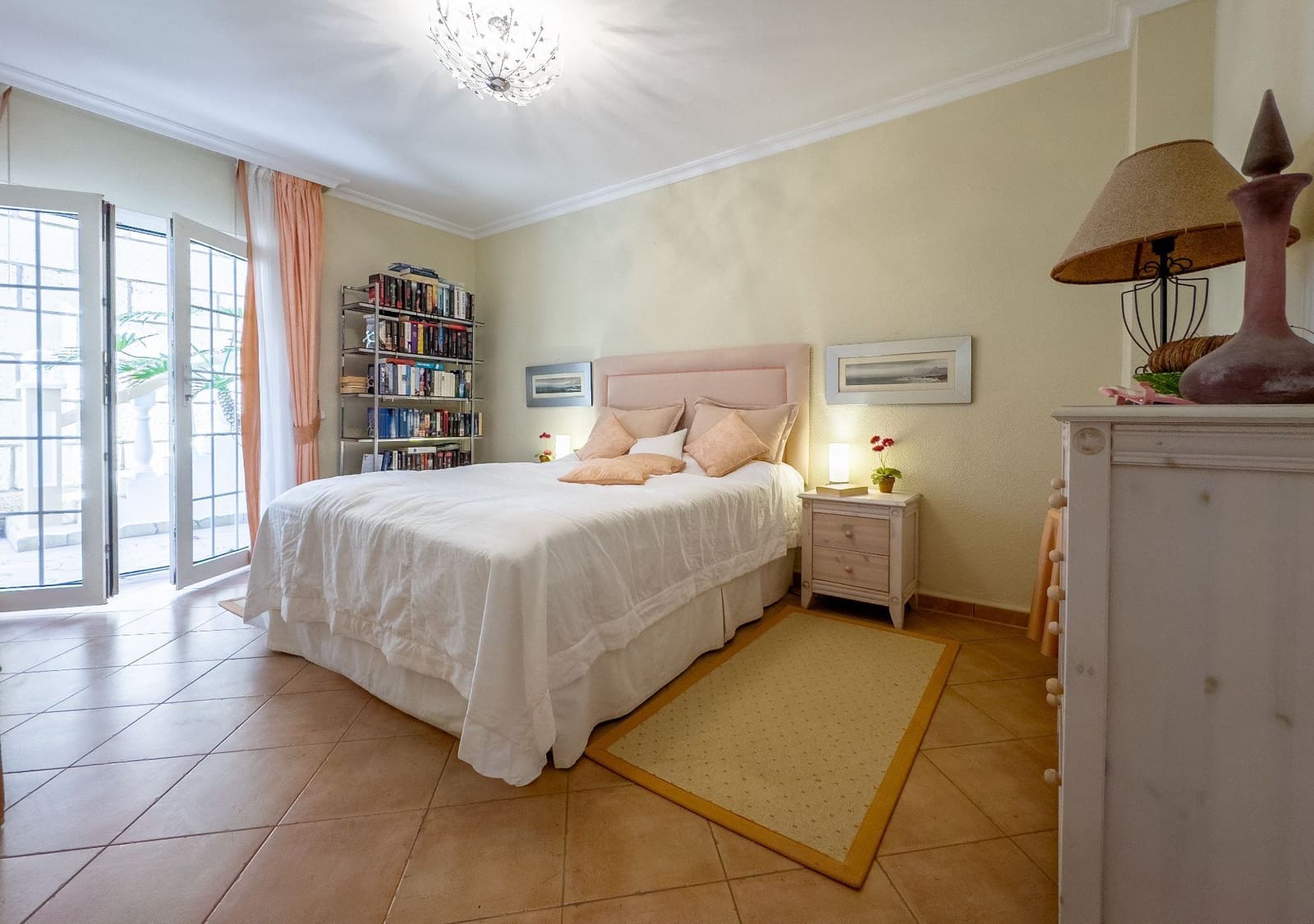 3 soveværelse Villa til salg i Playa del Duque med swimmingpool garage - € 2.800.000 (Ref: 9219708)