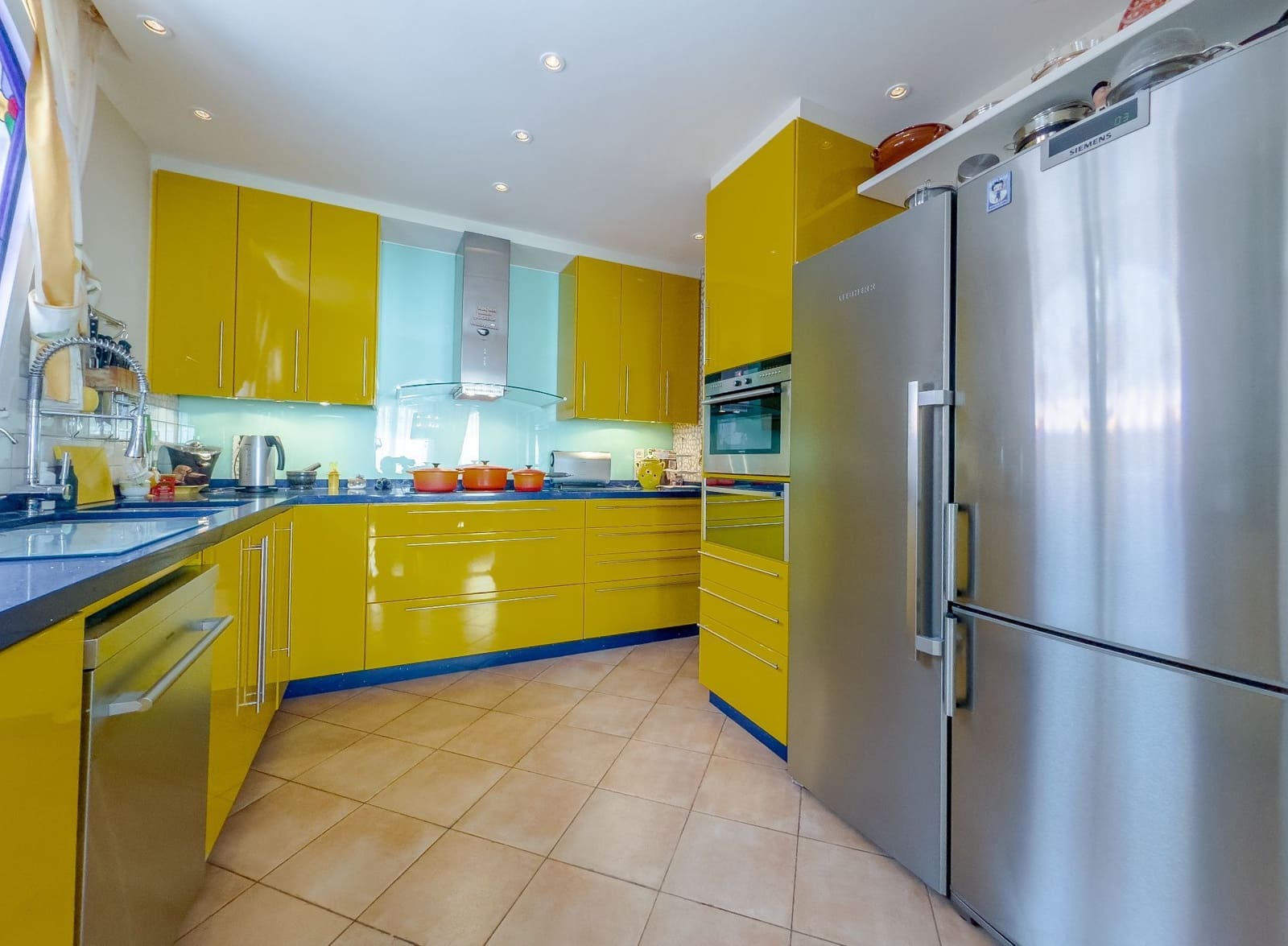 3 soveværelse Villa til salg i Playa del Duque med swimmingpool garage - € 2.800.000 (Ref: 9219708)