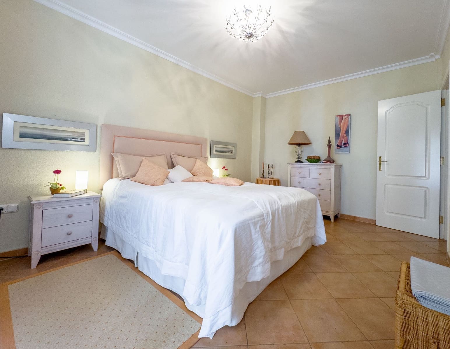 3 soveværelse Villa til salg i Playa del Duque med swimmingpool garage - € 2.800.000 (Ref: 9219708)