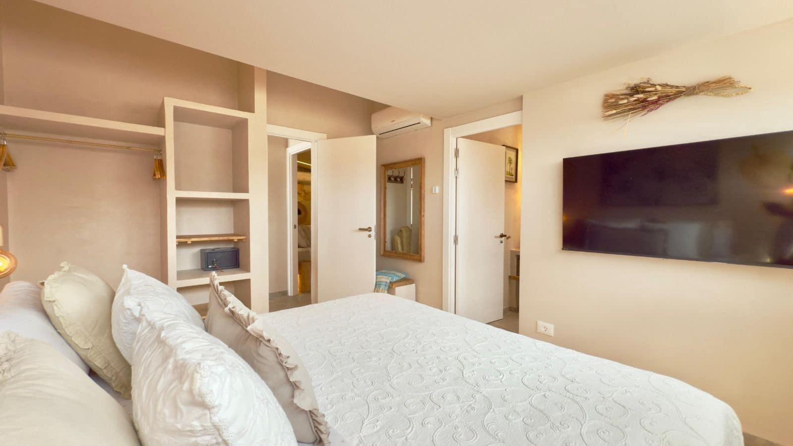 5 chambre Villa/Maison à vendre à Chayofa avec piscine garage - 1 270 000 € (Ref: 9232278)