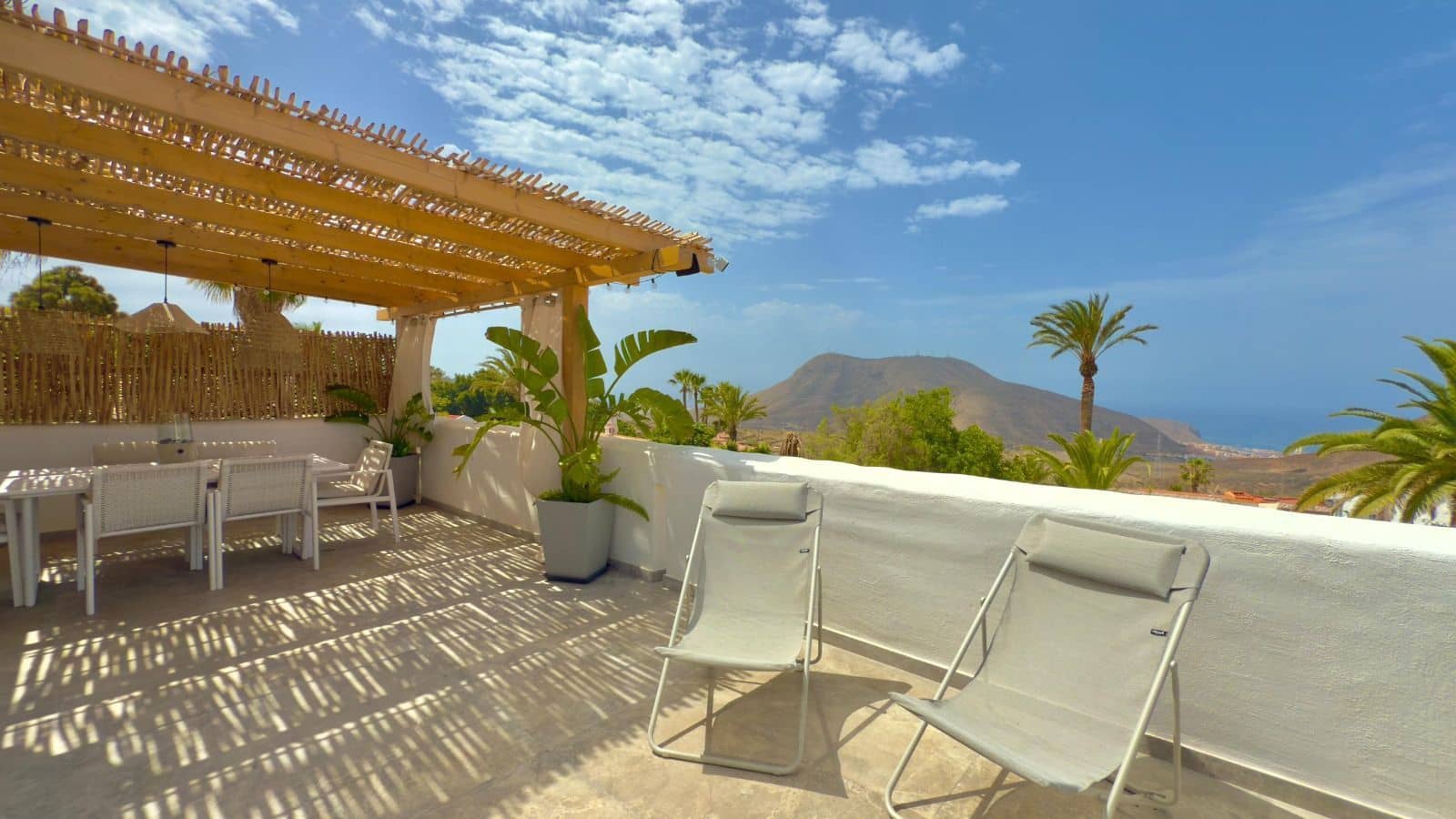 5 chambre Villa/Maison à vendre à Chayofa avec piscine garage - 1 270 000 € (Ref: 9232278)