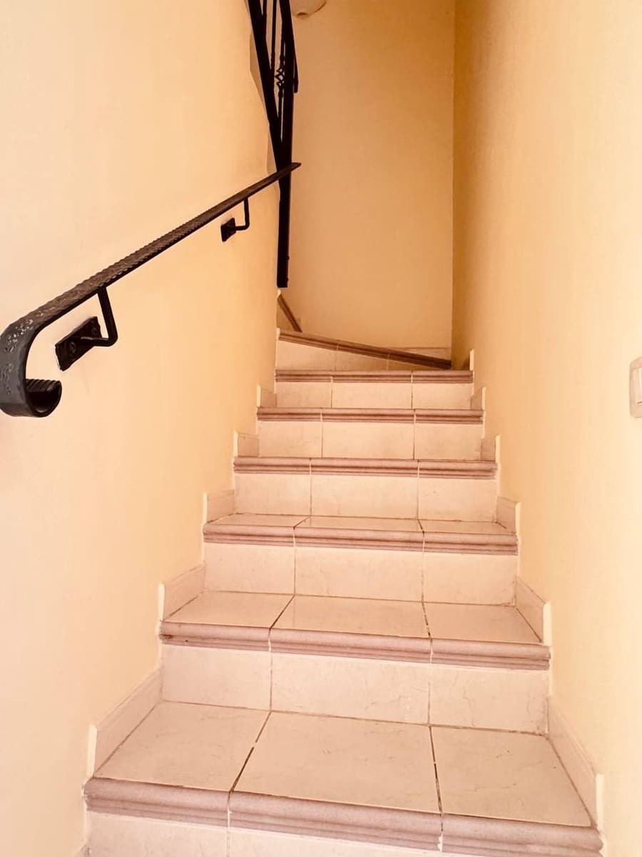 2 sovrum Hus till salu i Costa Adeje med pool garage - 325 000 € (Ref: 9235987)