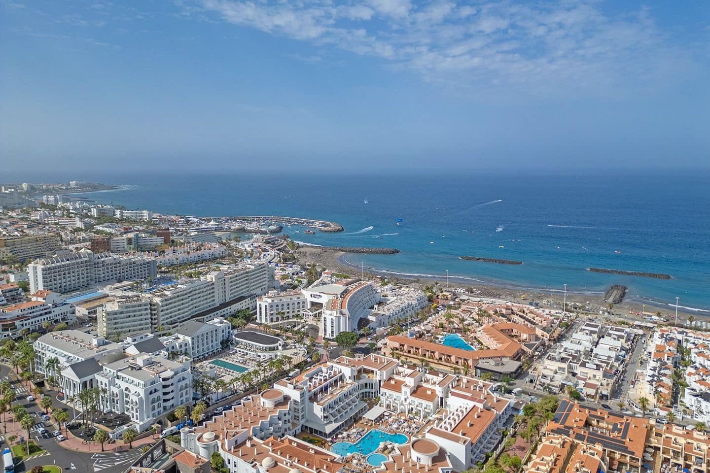 3 soverom Penthouse til salgs i Playa del Duque med svømmebasseng - € 875 000 (Ref: 9242690)