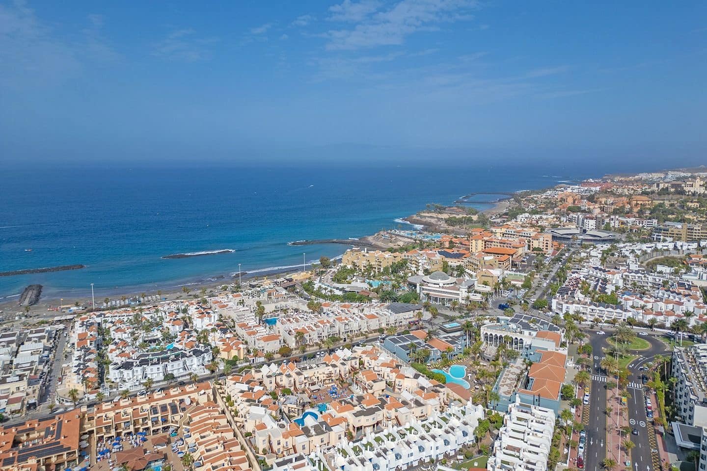 3 soverom Penthouse til salgs i Playa del Duque med svømmebasseng - € 875 000 (Ref: 9242690)