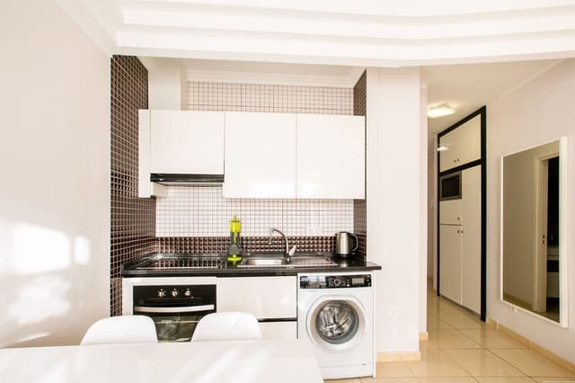 1 soveværelse Lejlighed til salg i Torviscas Bajo, Adeje med swimmingpool garage - € 310.000 (Ref: 9247942)