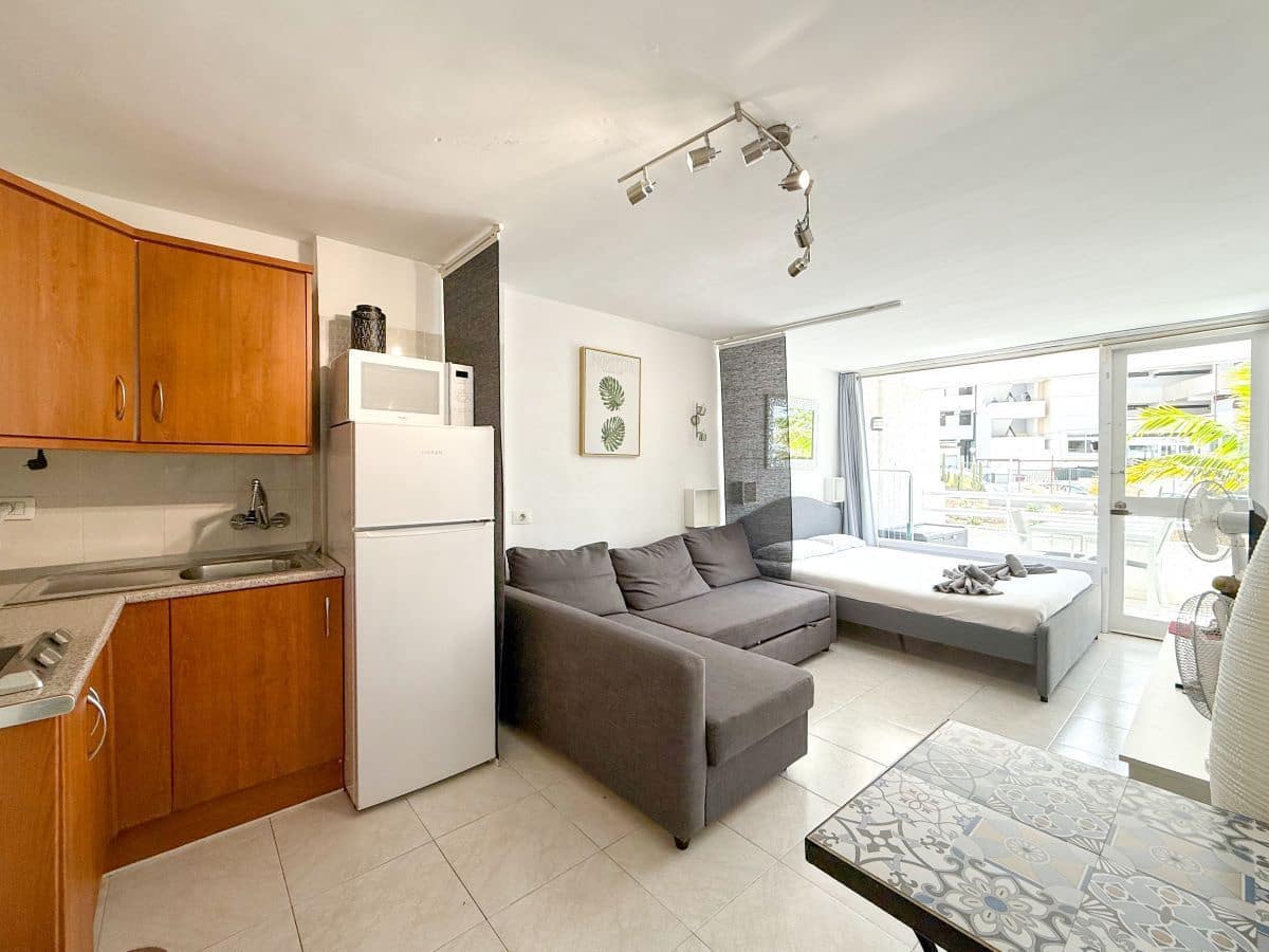 Appartement à vendre à Costa Adeje avec piscine garage - 203 000 € (Ref: 9256745)