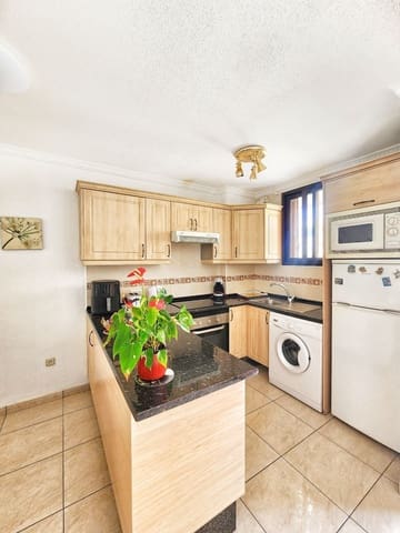 2 chambre Appartement à vendre à Los Cristianos, Arona avec piscine - 425 000 € (Ref: 9272083)