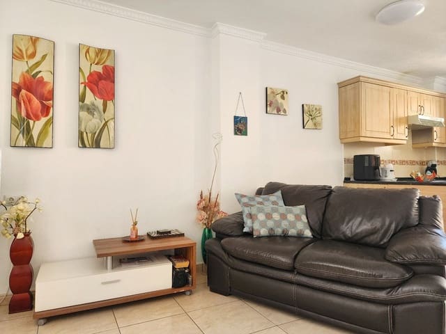 2 chambre Appartement à vendre à Los Cristianos, Arona avec piscine - 425 000 € (Ref: 9272083)
