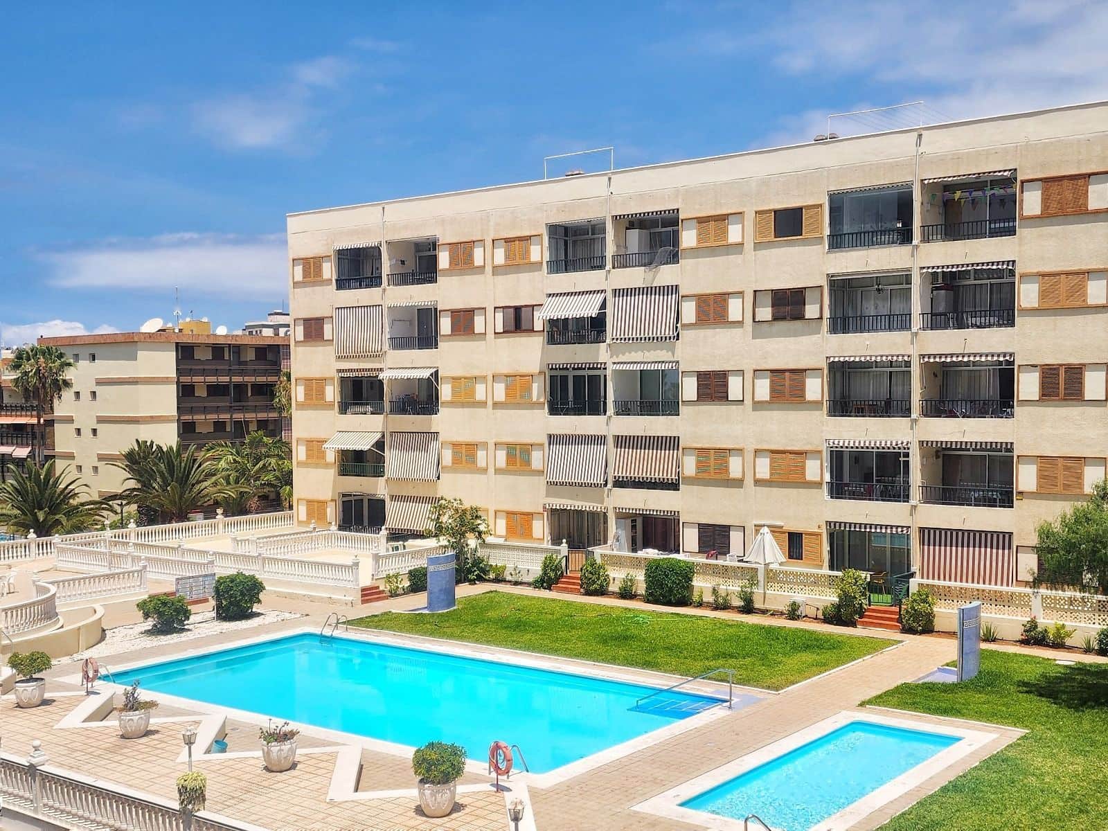 2 chambre Appartement à vendre à Los Cristianos avec piscine - 425 000 € (Ref: 9272083)