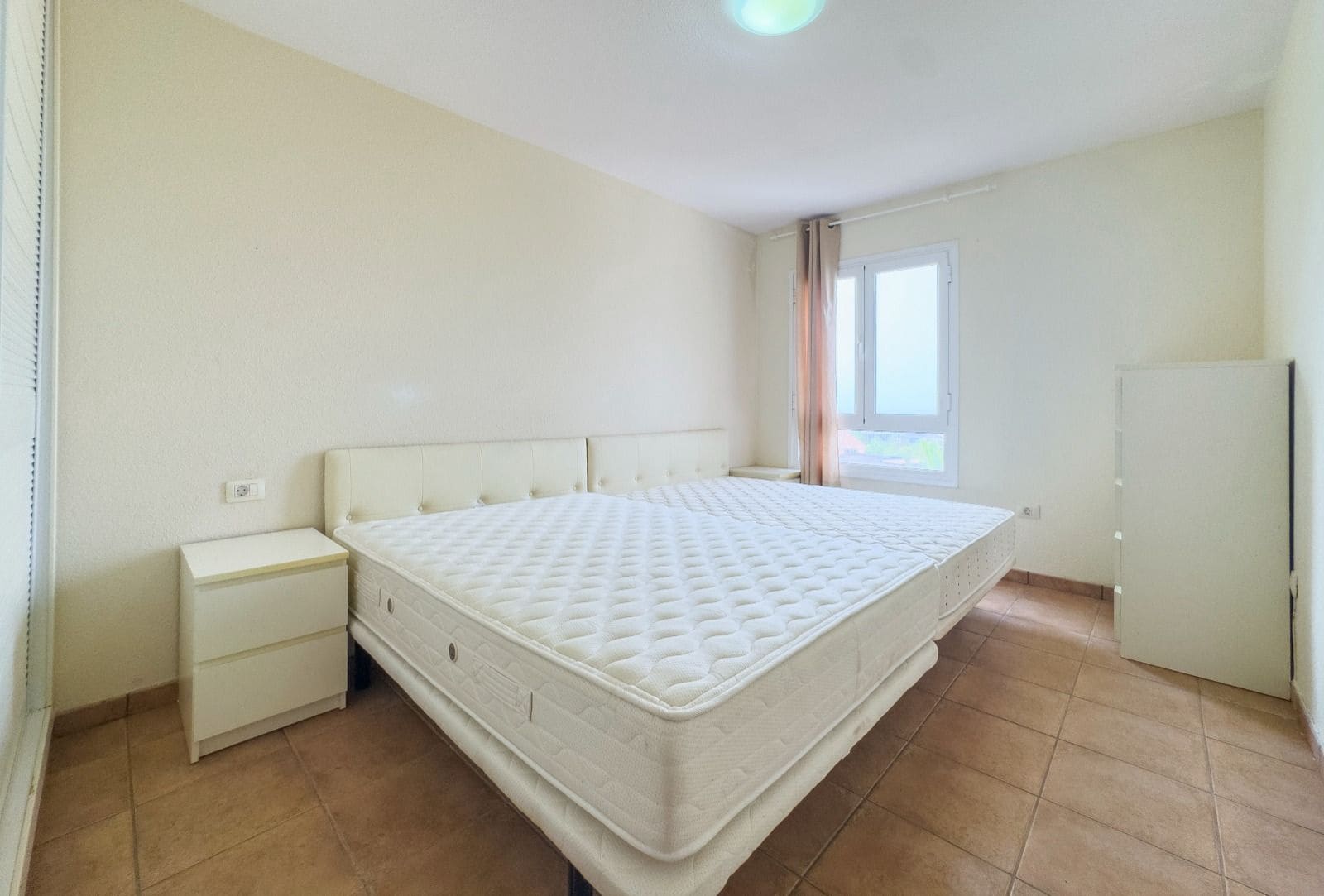 2 bedroom Apartment for sale in El Madronal with pool garage - € 460,000 (Ref: 9280891)