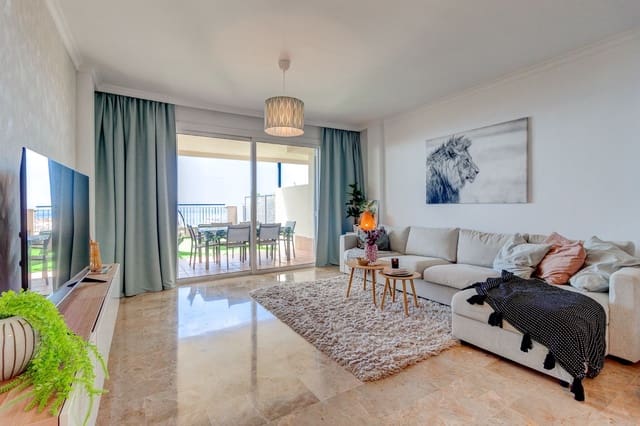 3 slaapkamer Halfvrijstaande villa te koop in Puerto Santiago, Santiago del Teide met zwembad garage - € 550.000 (Ref: 9280894)