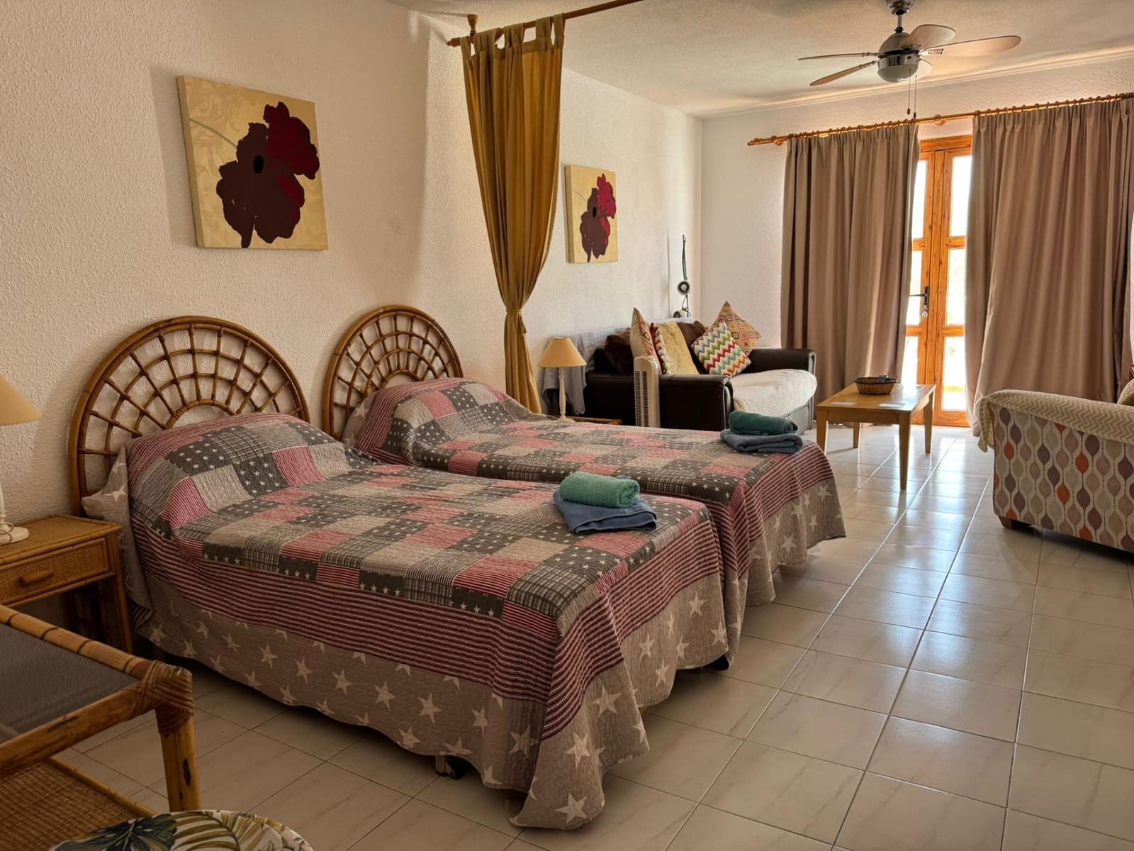 Appartement te koop in Los Cristianos met zwembad - € 199.999 (Ref: 9287490)