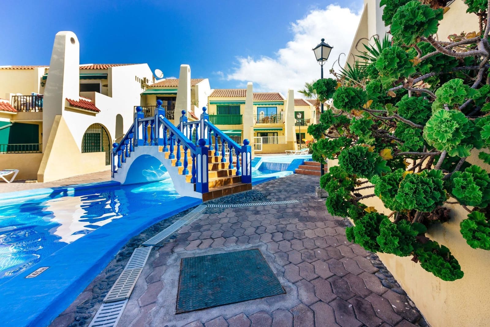 2 sovrum Lägenhet till salu i Costa Adeje med pool - 405 000 € (Ref: 9303053)