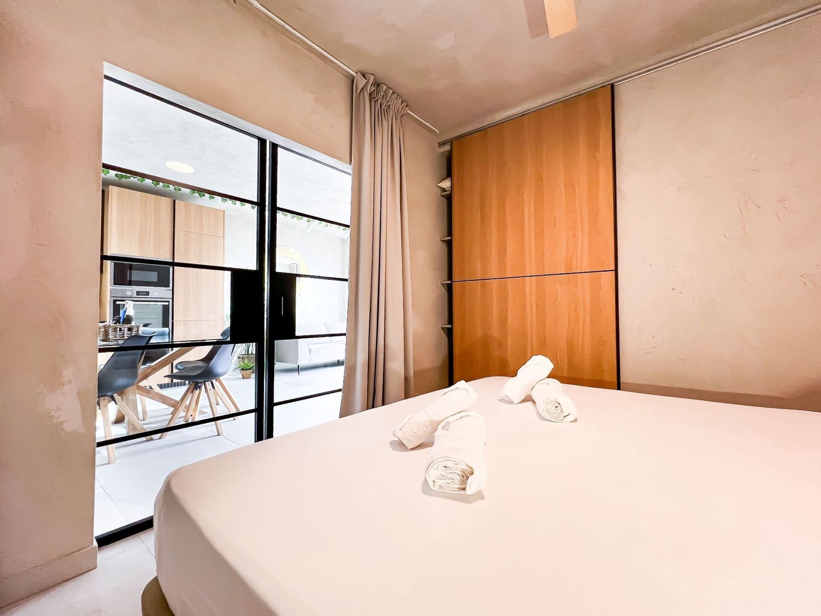 Apartamento en Costa Adeje en venta con piscina garaje - 350.000 € (Ref: 9303054)