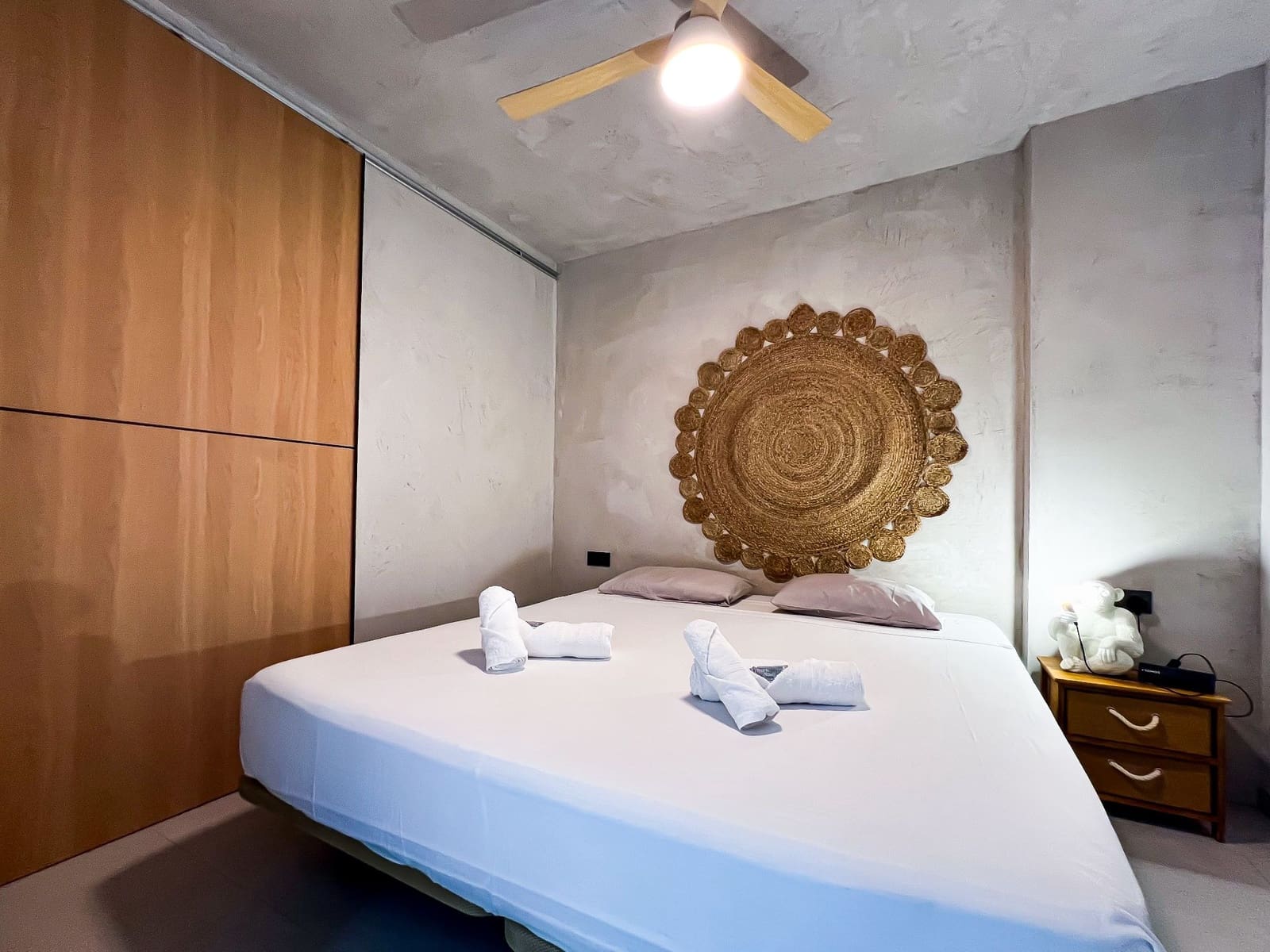 Apartamento en Costa Adeje en venta con piscina garaje - 350.000 € (Ref: 9303054)