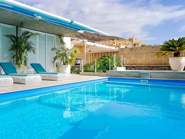 4 soverom Villa til salgs i El Madroñal, Adeje med svømmebasseng garasje - € 1 650 000 (Ref: 9308222)