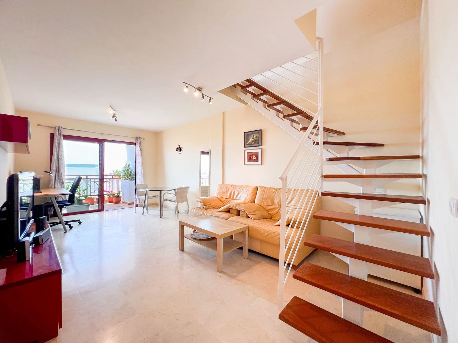 2 slaapkamer Appartement te koop in Palm-Mar met zwembad garage - € 459.000 (Ref: 9308223)