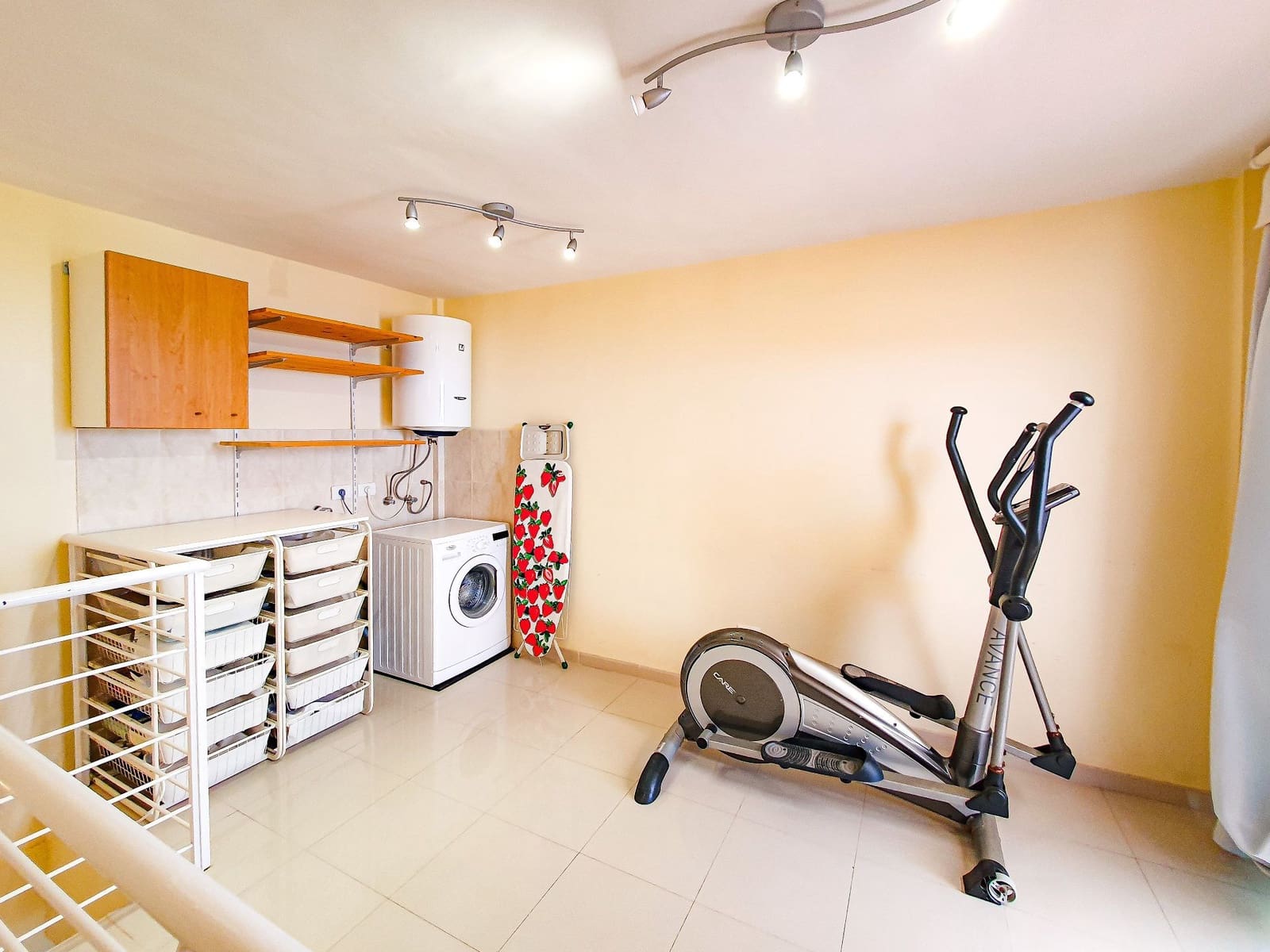 2 slaapkamer Appartement te koop in Palm-Mar met zwembad garage - € 459.000 (Ref: 9308223)