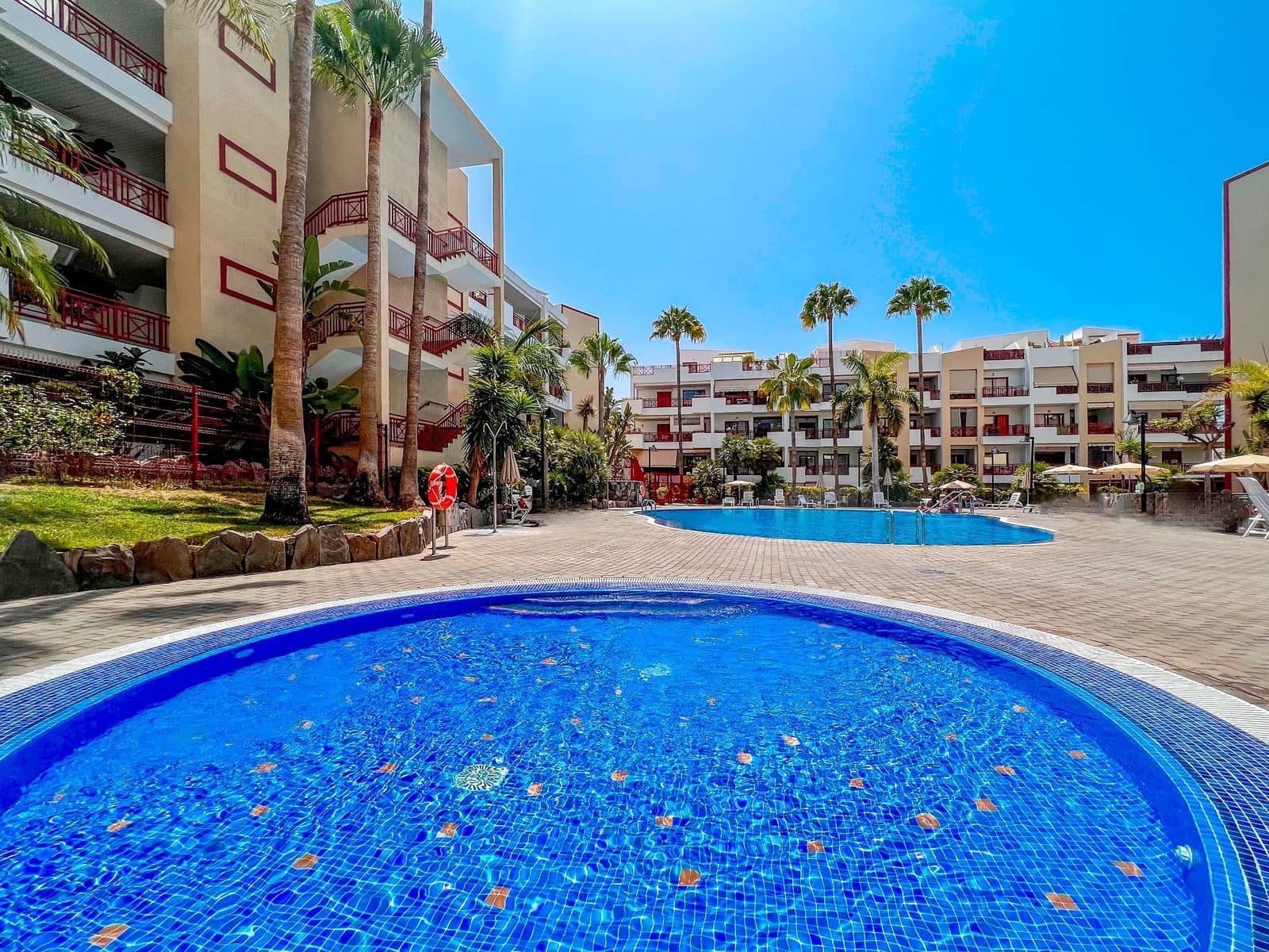 2 slaapkamer Appartement te koop in Palm-Mar met zwembad garage - € 459.000 (Ref: 9308223)