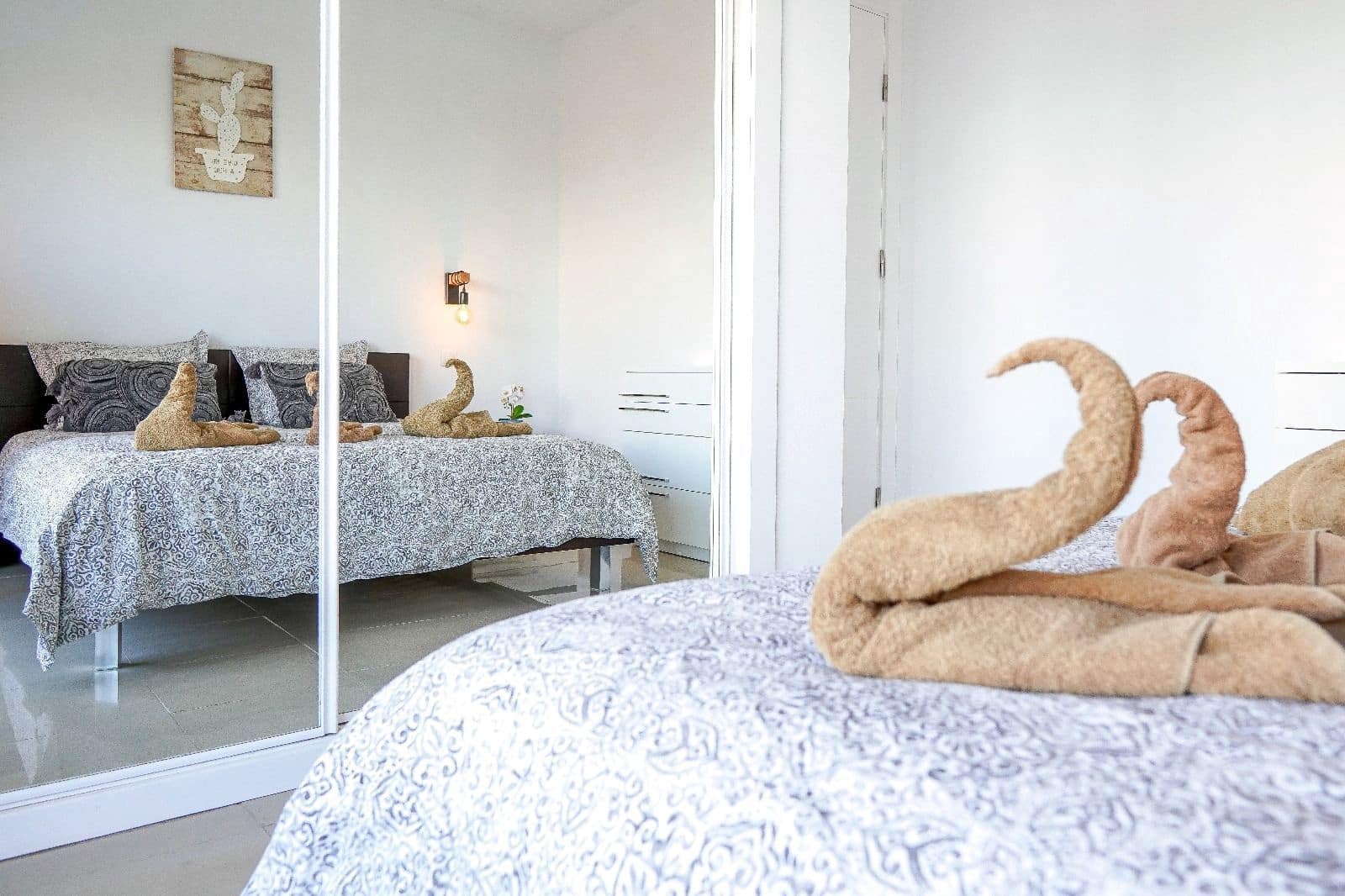 2 bedroom Apartment for sale in Costa Adeje with pool - € 395,000 (Ref: 9308224)