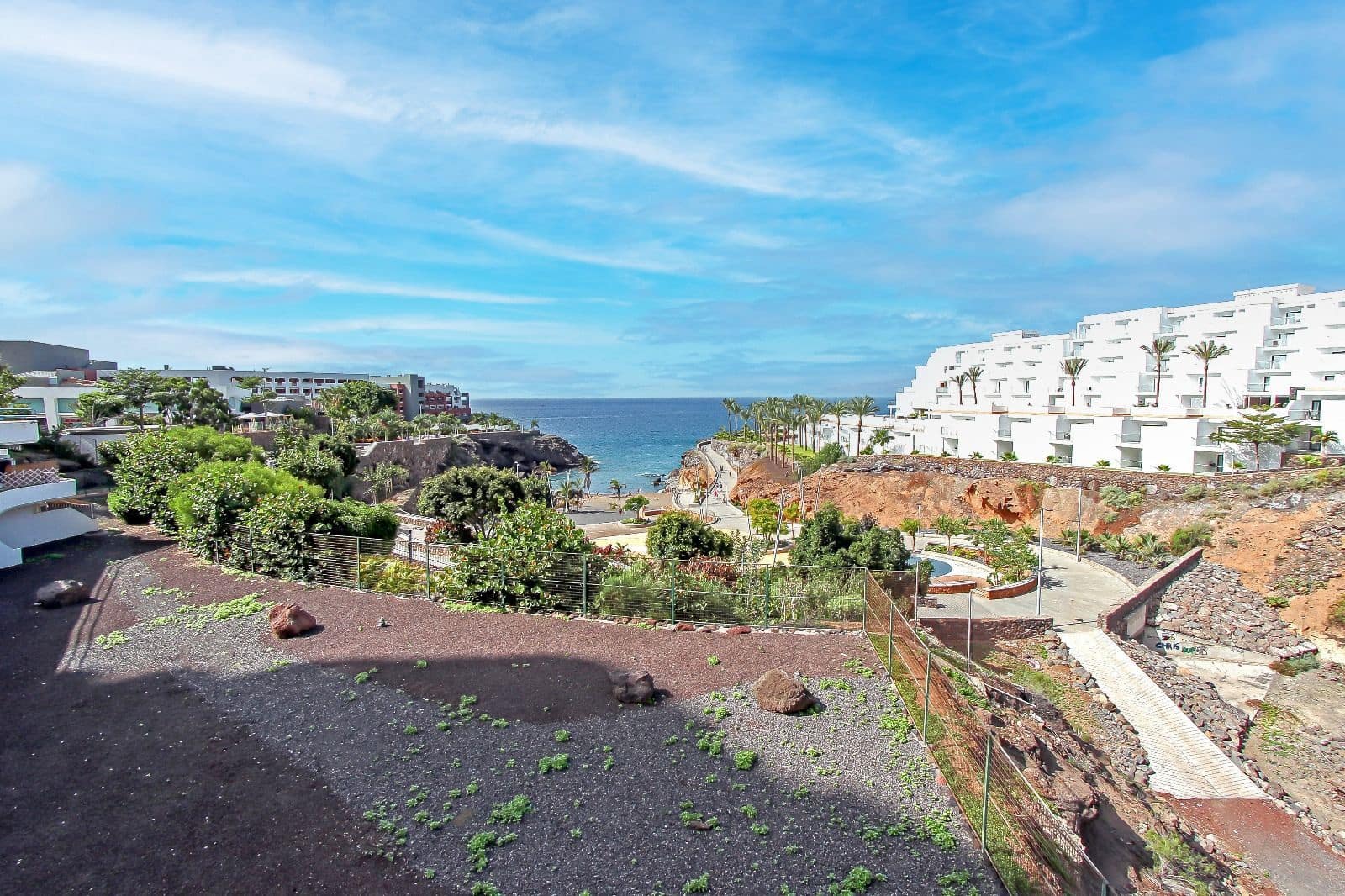 2 bedroom Apartment for sale in Costa Adeje with pool - € 395,000 (Ref: 9308224)