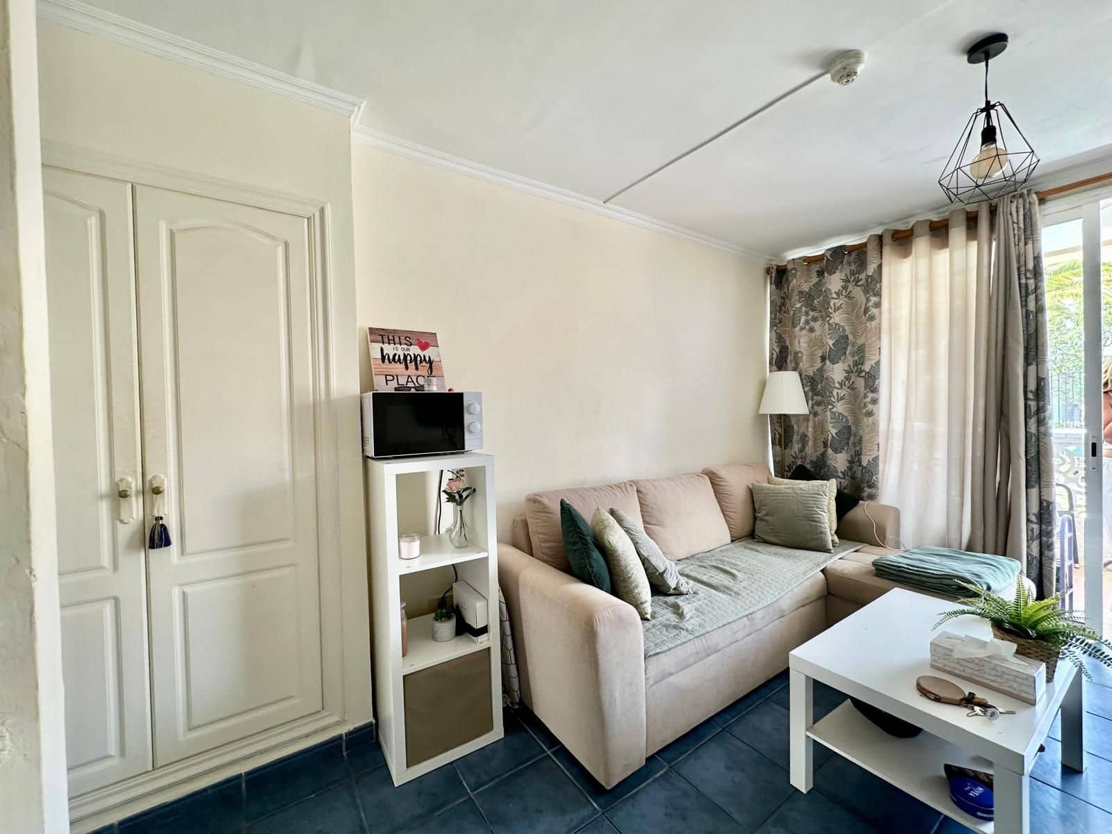 1 bedroom Apartment for sale in Playa de las Americas with pool - € 239,990 (Ref: 9312325)