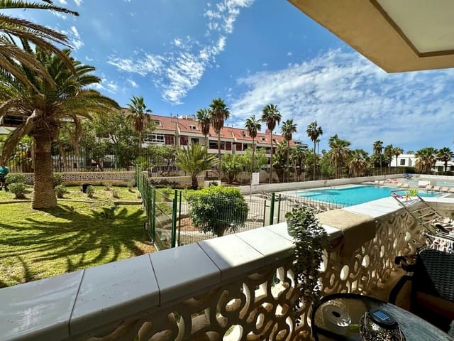 1 slaapkamer Appartement te koop in Playa de las Americas, Arona met zwembad - € 239.990 (Ref: 9312325)