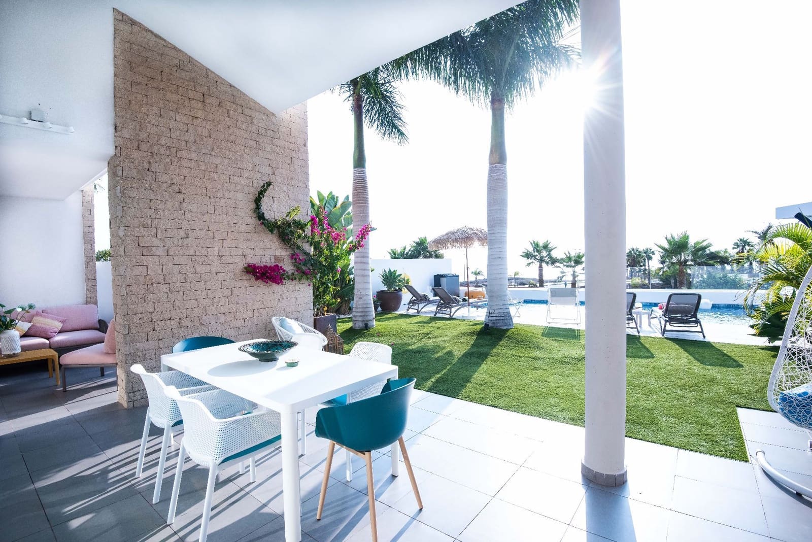 3 slaapkamer Villa te koop in Costa Adeje met zwembad garage - € 1.690.000 (Ref: 9317225)