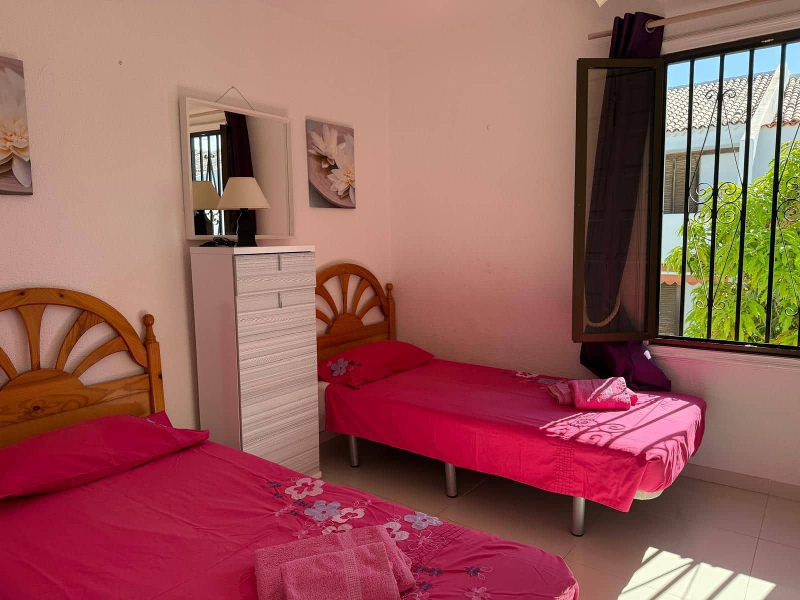 3 chambre Villa/Maison à vendre à Playa de las Americas avec piscine - 935 000 € (Ref: 9324229)