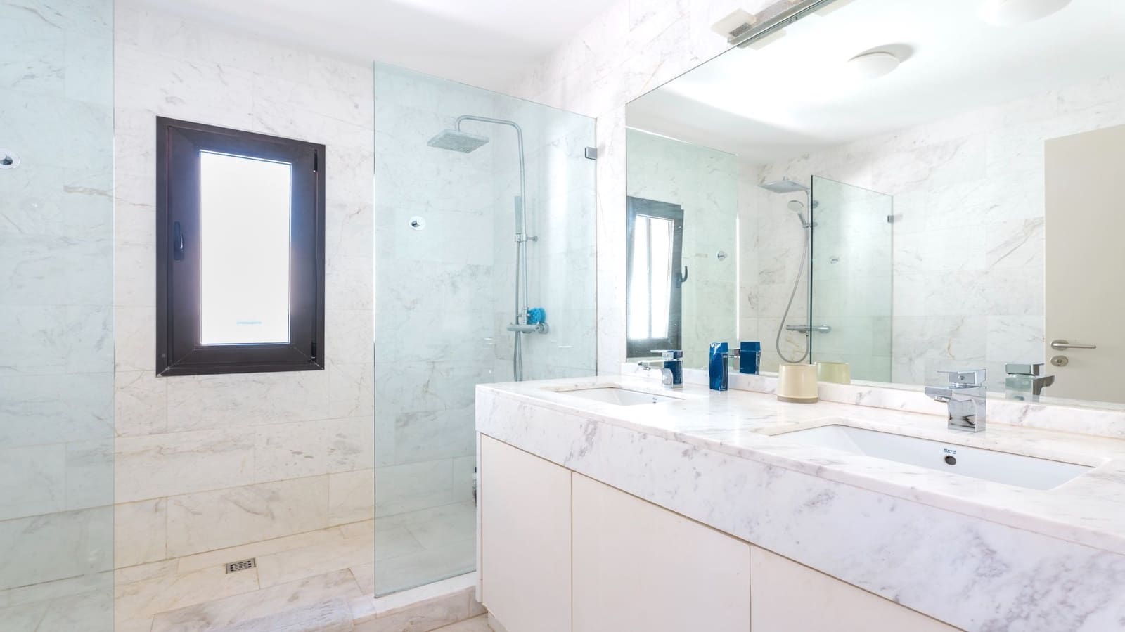 4 sovrum Villa till salu i El Madronal med pool garage - 2 730 000 € (Ref: 9325931)